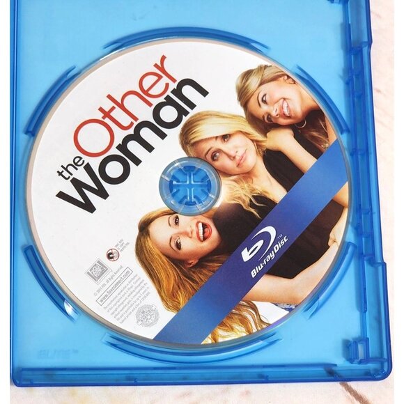 The Other Woman Blu-Ray + Digital HD Comedy Starring Cameron Diaz Leslie Mann - Picture 6 of 6